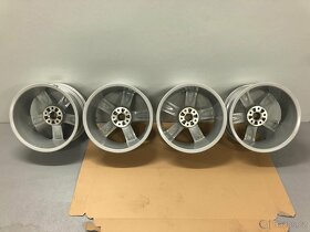 Originální ALU disky r18 8,5 ET26 /5x112 na AUDI - 3