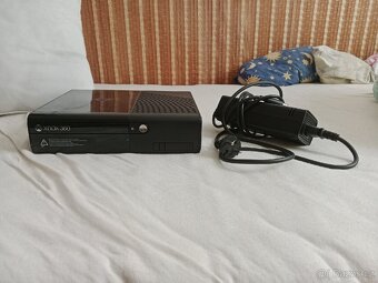 Xbox 360 + 17 her – plně funkční stav - 3