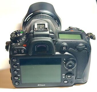 DSLR Nikon D7100 + Nikkor AF-S 16-85mm 1:3,5-5,6 G ED VR - 3
