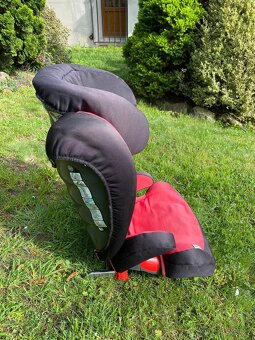 Autosedačka Britax - 3