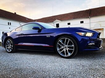 Ford mustang 5gt - 3