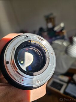 Sirui Sniper 56mm F1.2 - 3