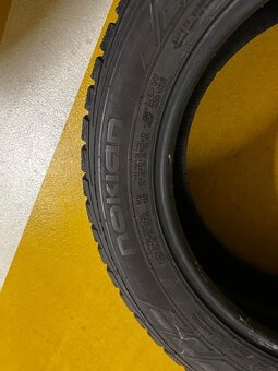 Zimní pneu Nokian WRC3 STUDLESS, 225/55 R17C 109/107T - 3