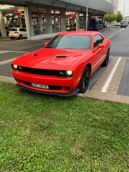 Dodge Challenger V6 - 2017 - 3