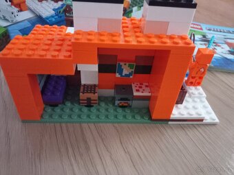 LEGO 21178 Minecraft Liščí domek - 3