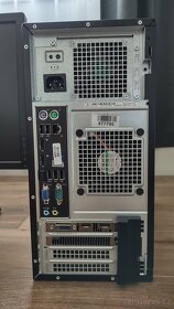 Výkonný počítač DELL s monitorem DELL - 3