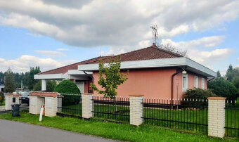 Prodej rodinného domu 242m2, poz.953m2 v Třinci Dolní Lištné - 3