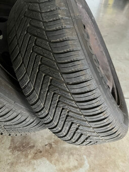 Pneumatiky Hankook s plechovými disky 195/65 R15 celoroční - 3