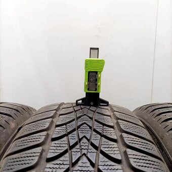 18" PNEU – 215/55/R18 – ZIMNÍ - DUNLOP - 90% a 80% vzorek - 3
