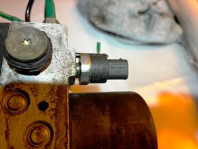 Řídící jednotka ABS/ESP RENAULT - BOSCH 0265950046 - 3