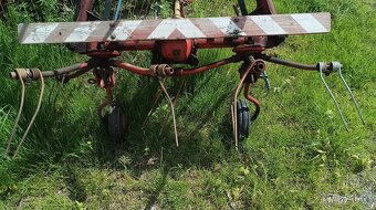 Obracec sena Fahr Kh4 - 3