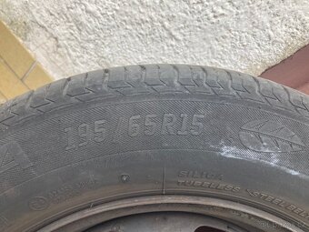 Prodám letní pneumatiky 195/65 R15 - 3