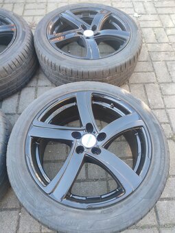 Alu kola 5x108 R18 235/45 - 3