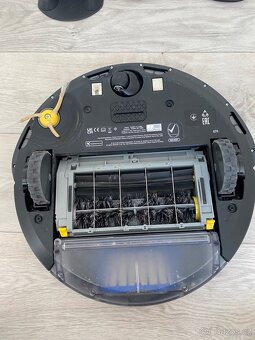 Robotický vysavač - 3