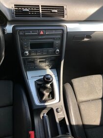 Audi A4, S-Line 2.0 TDI Manuál - 3