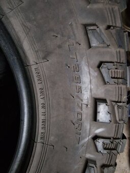 Cooper Discoverer STT Pro 285/70 R17 - 3