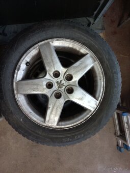 Rezervní kolo na Peugeot 407 - 3