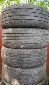 225/55 R 17 Goodyear eagle F1 - 3