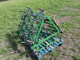 Prodám nesenné brány za traktor 3 M sklopné - 3