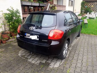 Toyota Auris, 1.4 petrol, 150k km. Manual - 3