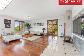 Vila Teplice - velkorysé rozměry, promyšlená dispozice - 3