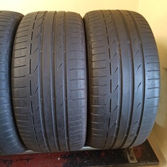 Bridgestone 235/40 R19 96Y 2x 4,5-5,5 a 2x 3,5-4mm - 3