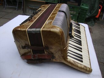 Tahací harmonika Akordeon Ligna Lignatone zlatá po dědovi - 3