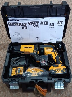 DeWALT DCF620P2K Aku šroubovák na sádrokarton - 3