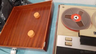 Magnetofon tesla b45...pěkný stav a funkční hraje a převíjí - 3