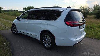 Chrysler pacifica 2023 4wd Limited výbava záruka 2 roky - 3