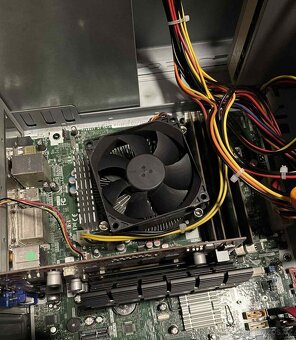 PC HP Intel i5 / SSD/ 8GB RAM/ 9400GT s HDMI + LCD - 3