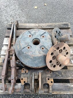 ZETOR ZÁVAŽÍ 7011,6911,5211,6211,7211,7711,6320... - 3