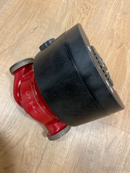Oběhové čerpadlo Grundfos 30-100 180 - 3