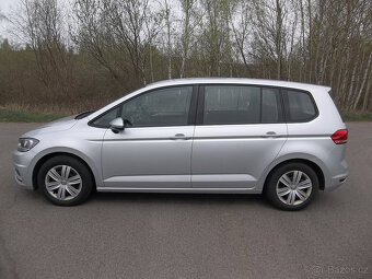 VW Touran 1,2 TSI, r.v. 02/2016, 7 míst, pravidelný servis - 3