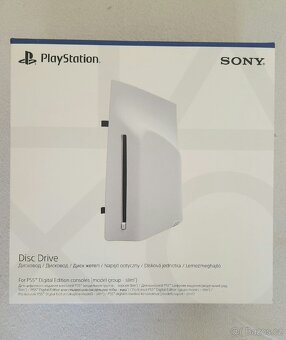 PS5 slim a příslušenství - 3