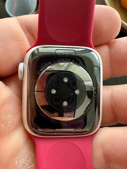 Apple watch series 8 - 3