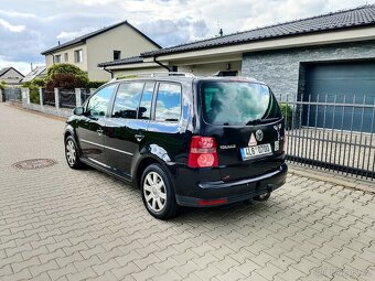PRODÁM KRÁSNÝ VŮZ WV TOURAN FACELIFT 1.9 TDI 77KW BEZ KOROZE - 3