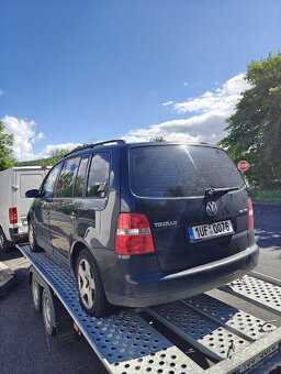 VW Touran 2.0 TDI 103kw díly - 3