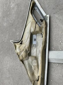 Bmw e34 tapecirung sloupky - 3