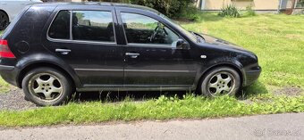 VW Golf IV 2001 1.6 benzín - 3