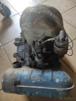 Motor Manet , Tatran + nhradní díly - 3