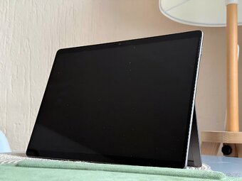 Microsoft Surface 8 Pro I5, 8GB RAM, 256 GB/klávesnice/pen - 3