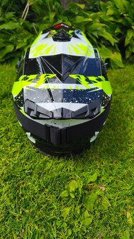 Helma na moto (vel.M) nová - 3