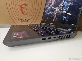 17" 240HZ MSI VECTOR i9-14900HX,16GB RAM,RTX 4080 12GB 175W - 3