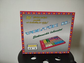 Stavebnice Voltík 2 pro malé elektroniky - 3