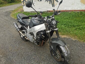 Yamaha yzf 1000 exup - 3