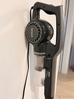 TESLA AeroStar T300 - 3
