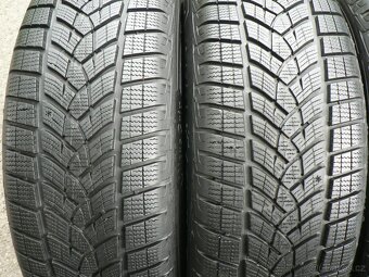235 60 18 zimní pneu R18 Goodyear 8mm 235/60/18 - 3