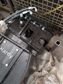 Demoliční, vydrcovací nůžky s otočí Hardy , 8-12t, - 3