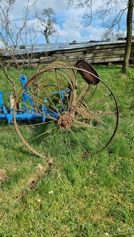 Hrabač sena, secí stroje - 3